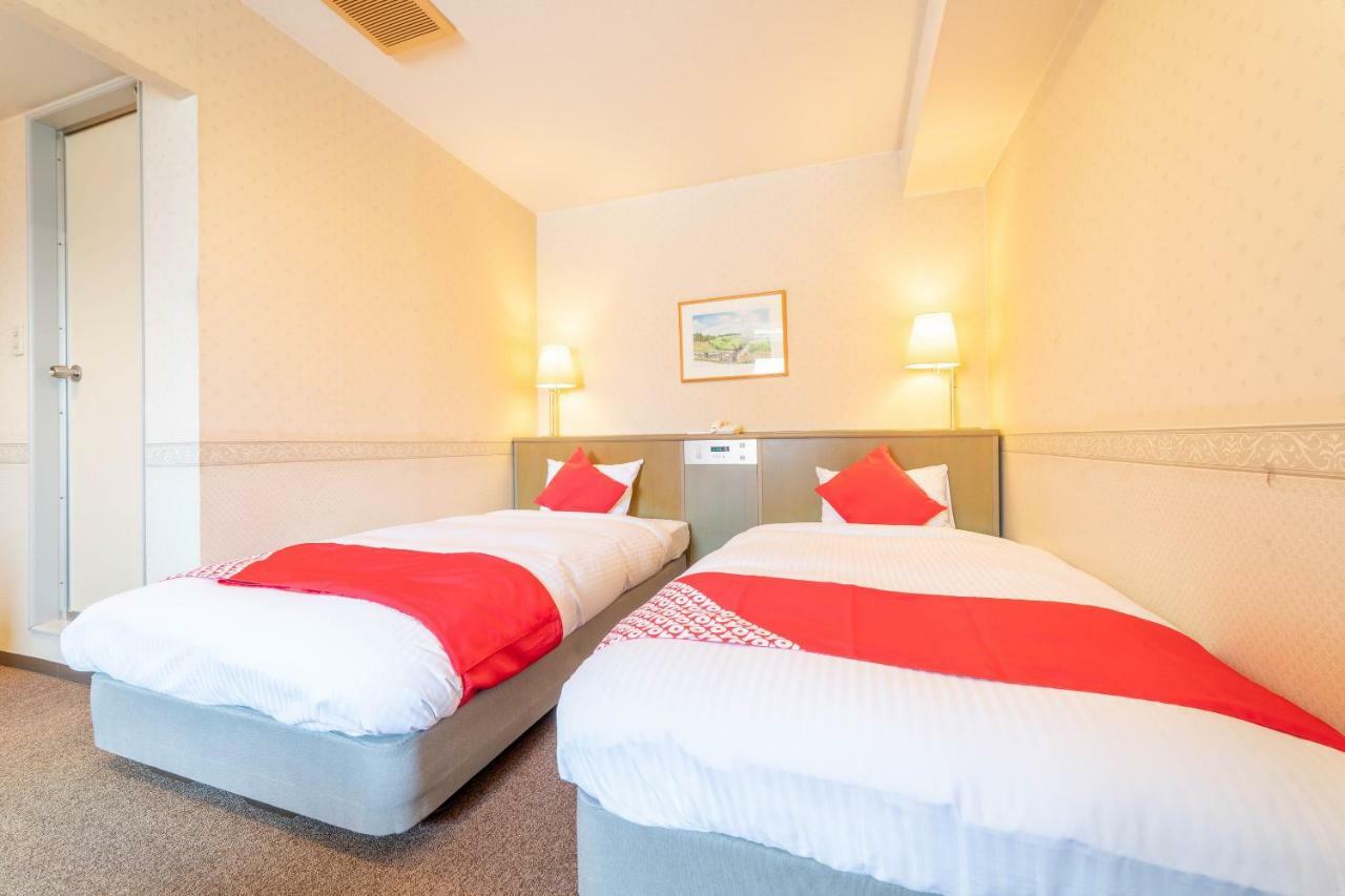 Oyo Business Hotel Nishiura יוקאיצ'י מראה חיצוני תמונה