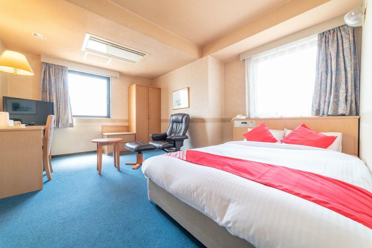 Oyo Business Hotel Nishiura יוקאיצ'י מראה חיצוני תמונה
