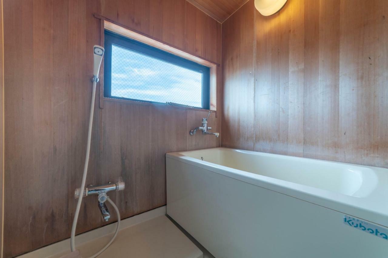 Oyo Business Hotel Nishiura יוקאיצ'י מראה חיצוני תמונה